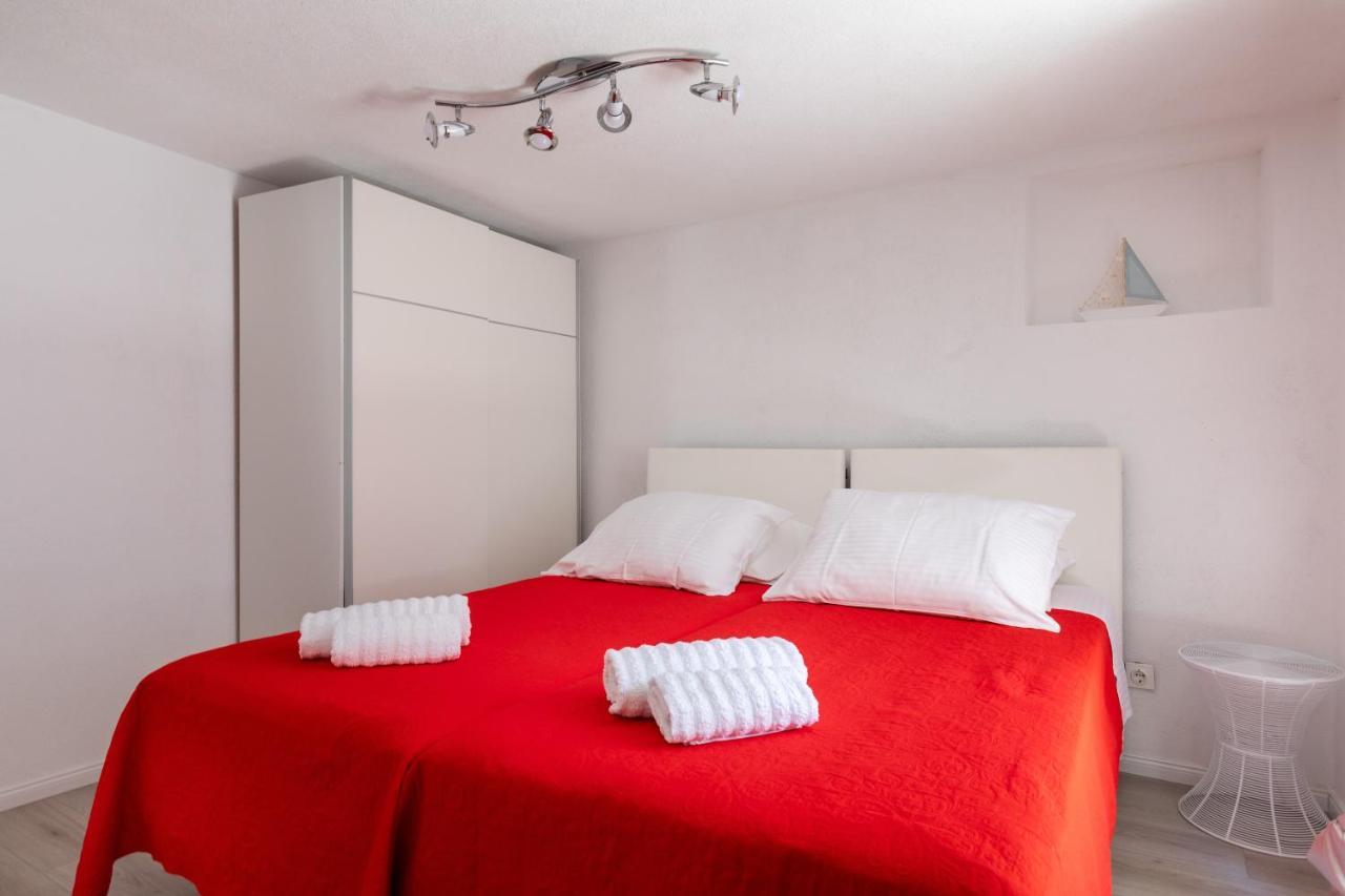 Old Town Charming Nest Apartament